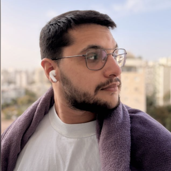 Nevo M.